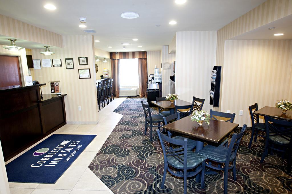 Cobblestone Inn & Suites - Langdon Esterno foto