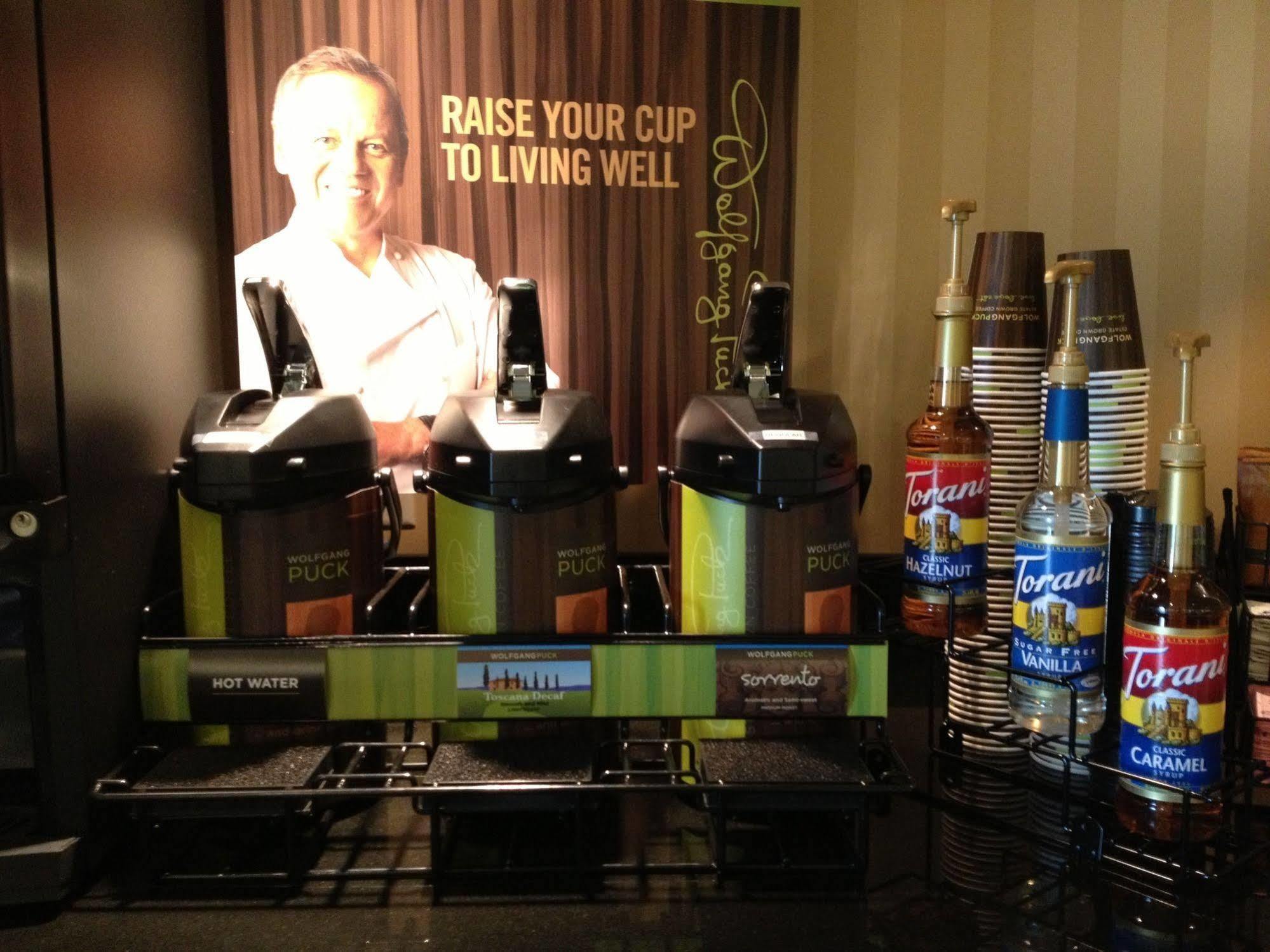 Cobblestone Inn & Suites - Langdon Esterno foto