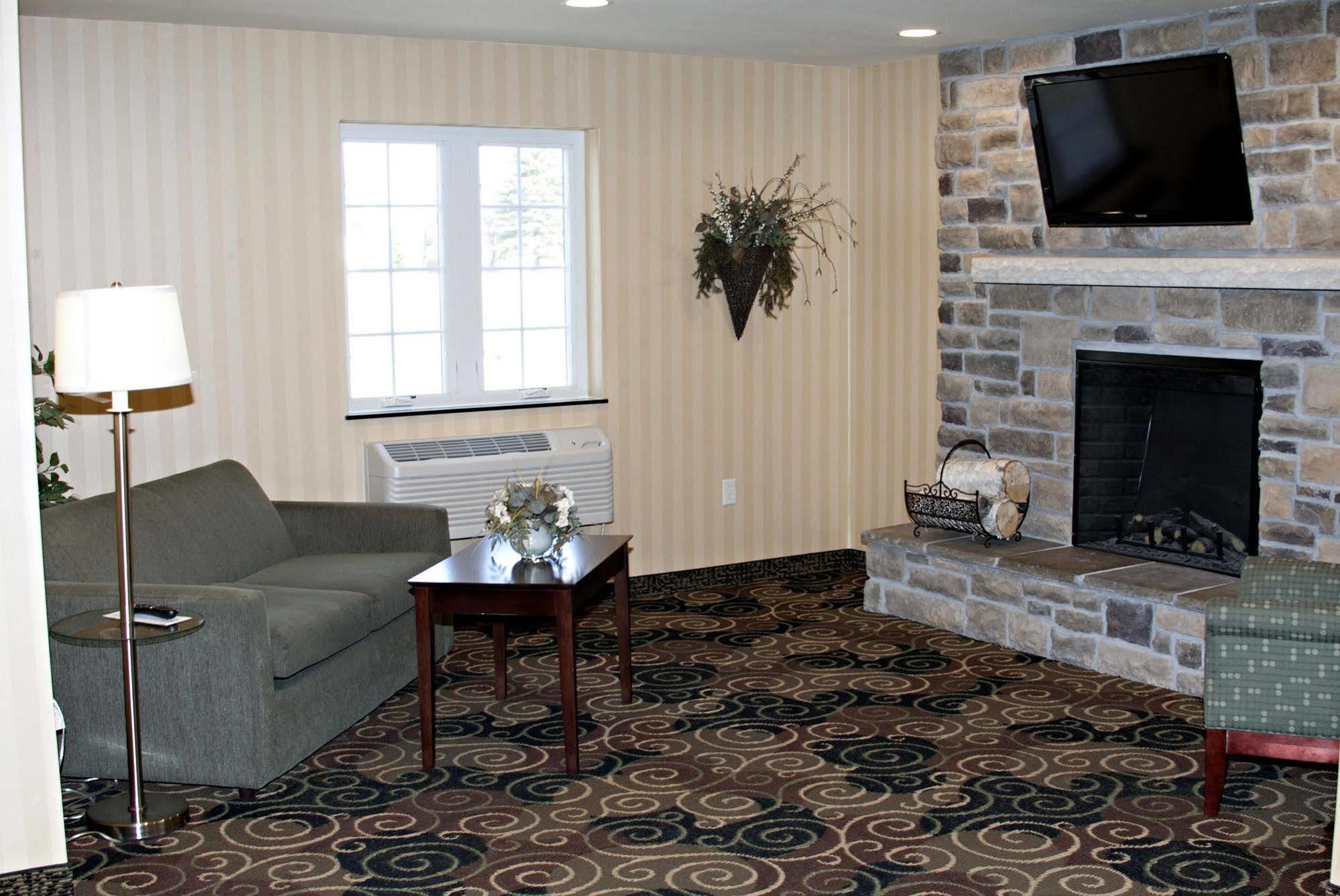 Cobblestone Inn & Suites - Langdon Esterno foto